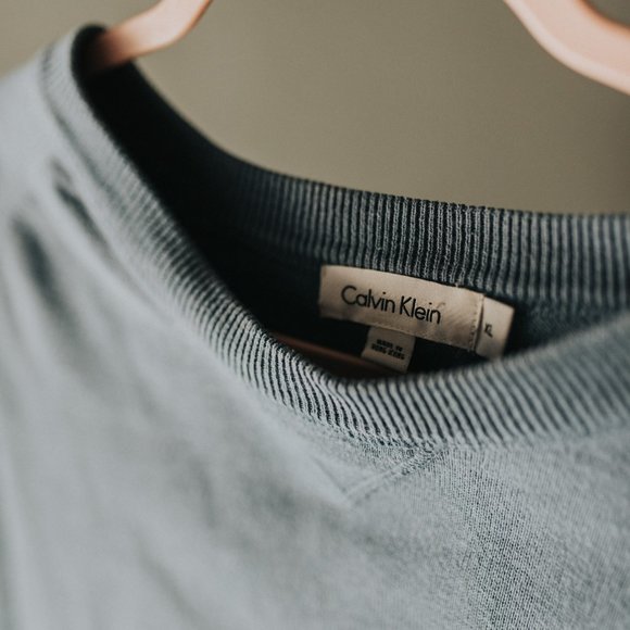 Vintage Calvin Klein Pullover Sweatshirt - Picture 2 of 7